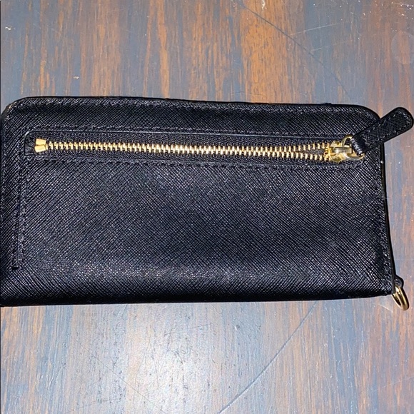 Michael Kors wallet - Picture 2 of 3